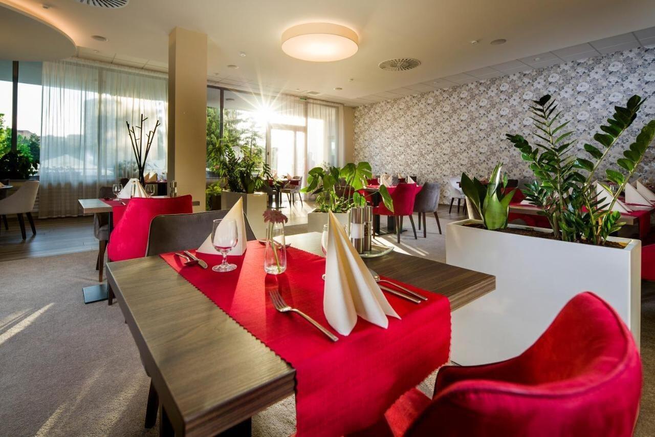 Hotel Park Дольни-Кубин Экстерьер фото